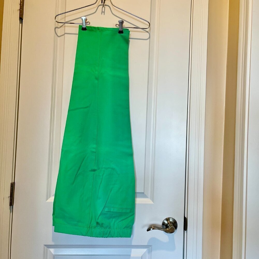 Isaac Mizrahi Live! 24/7 Stretch Cropped Pull-On Pants Shamrock green NWOT - Picture 3 of 11